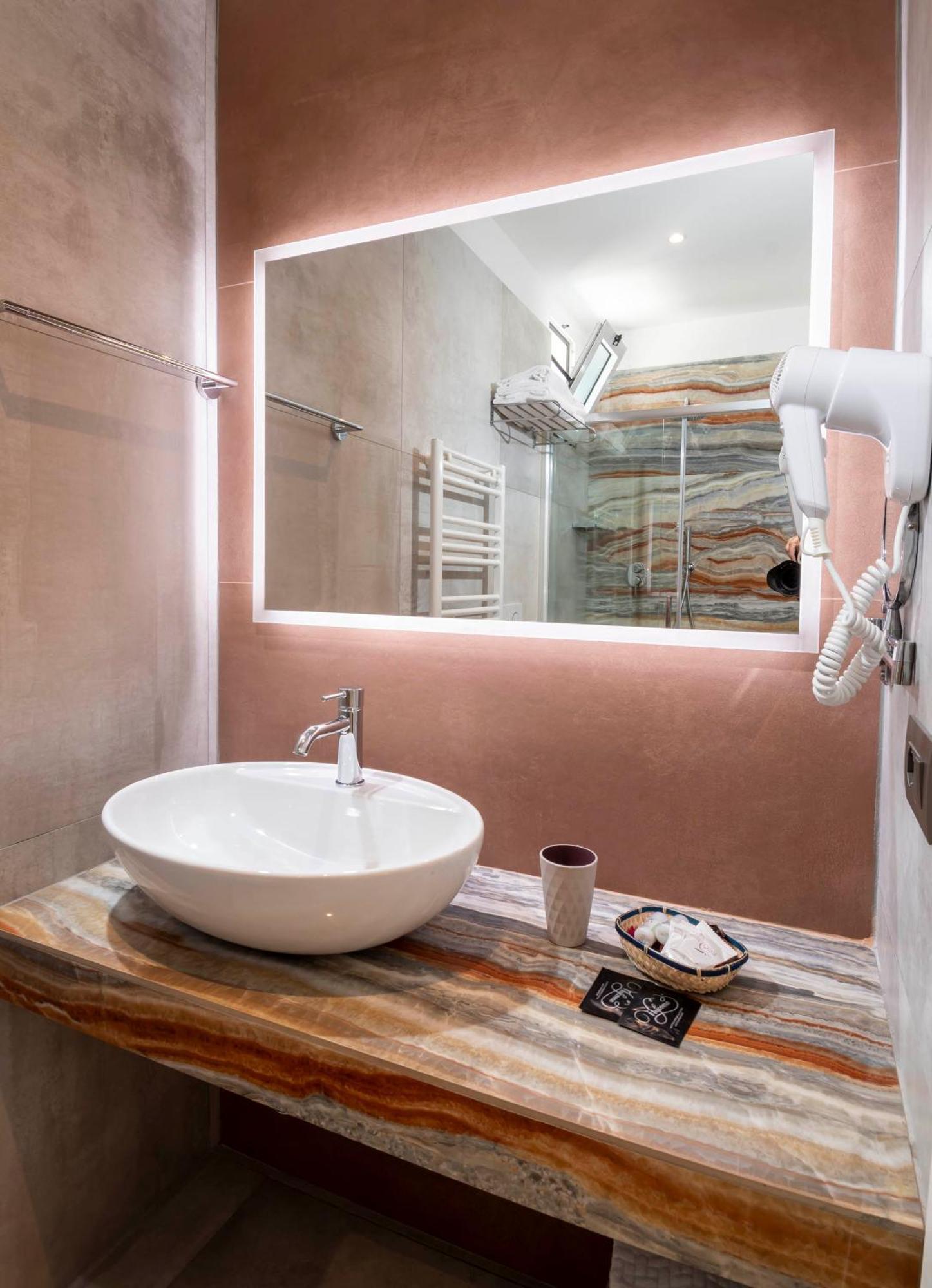 B&B Primrose Residence Hotel Rimini Ngoại thất bức ảnh