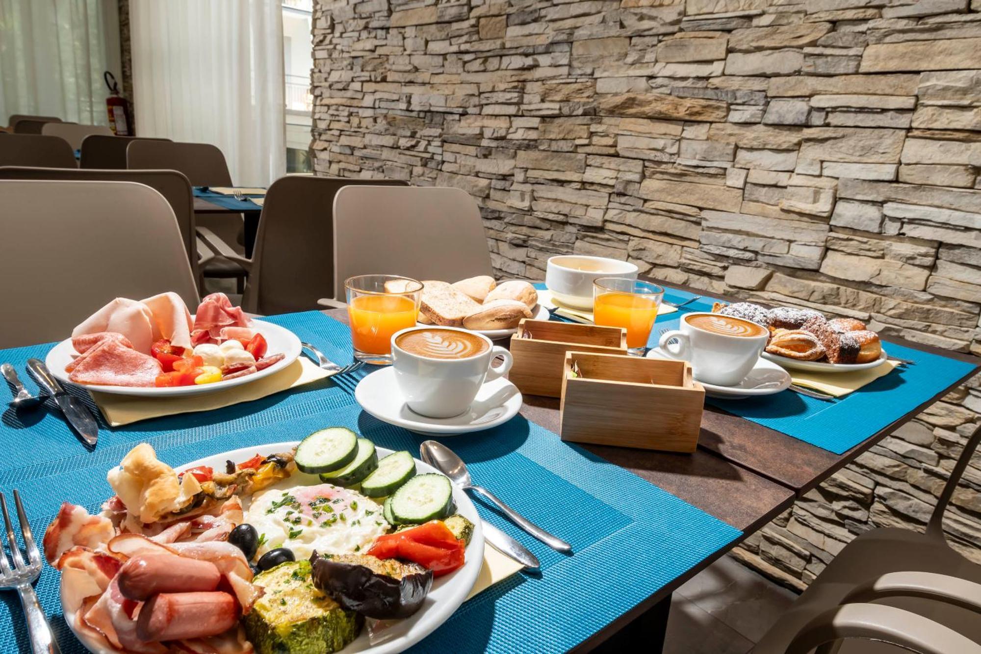 B&B Primrose Residence Hotel Rimini Ngoại thất bức ảnh