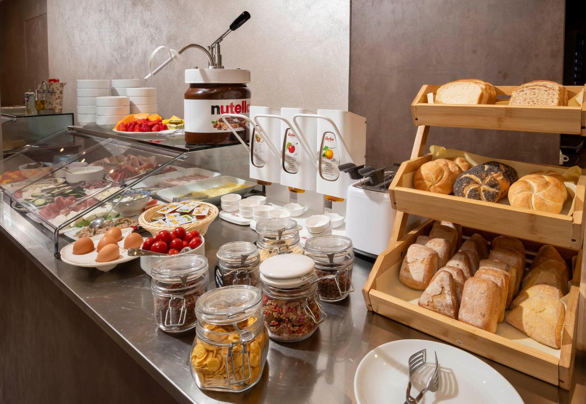 B&B Primrose Residence Hotel Rimini Ngoại thất bức ảnh